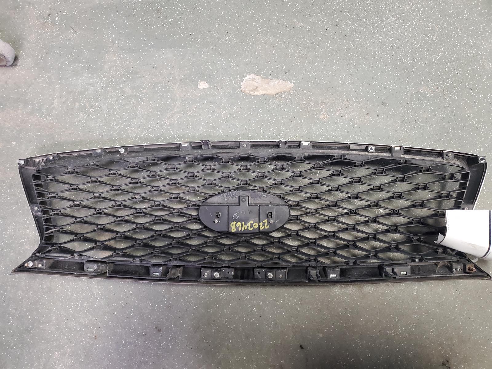 Grille for Infiniti vehicles