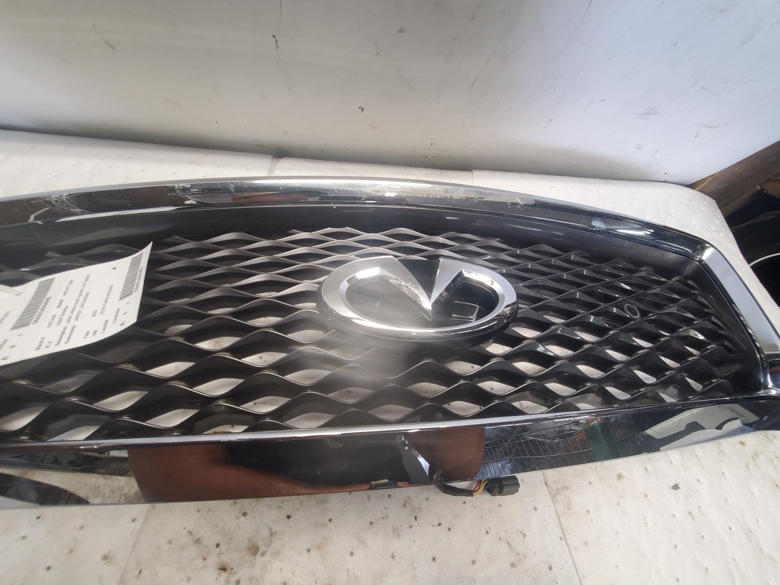 Grille for Infiniti vehicles