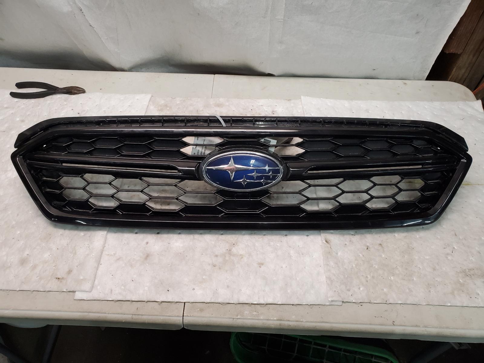 Grille for Subaru vehicles
