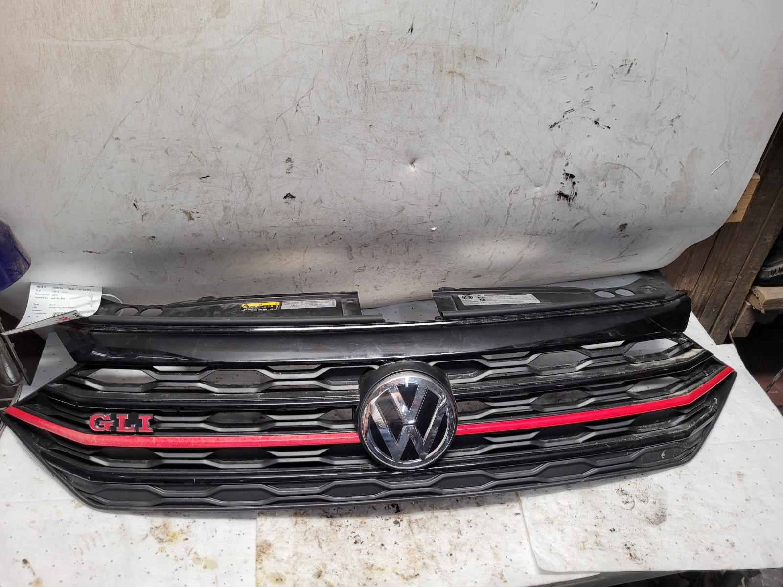 Grille for Volkswagen vehicles