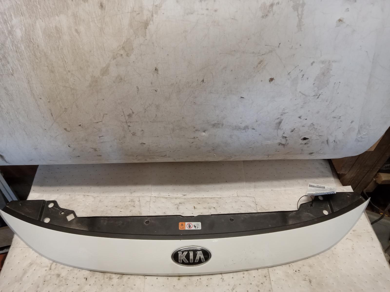Grille for Kia vehicles