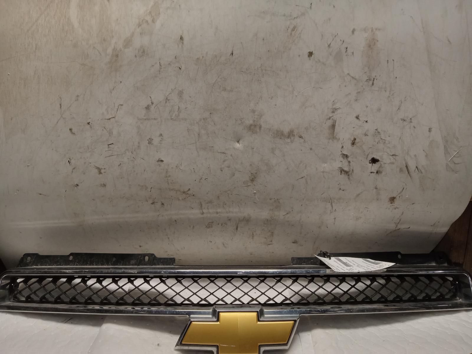 Grille for Chevrolet vehicles