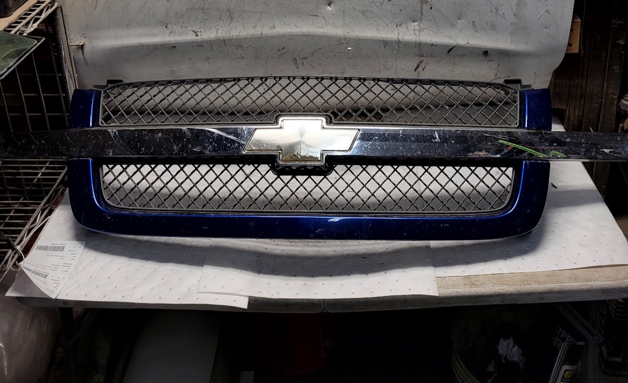 Grille for Chevrolet vehicles