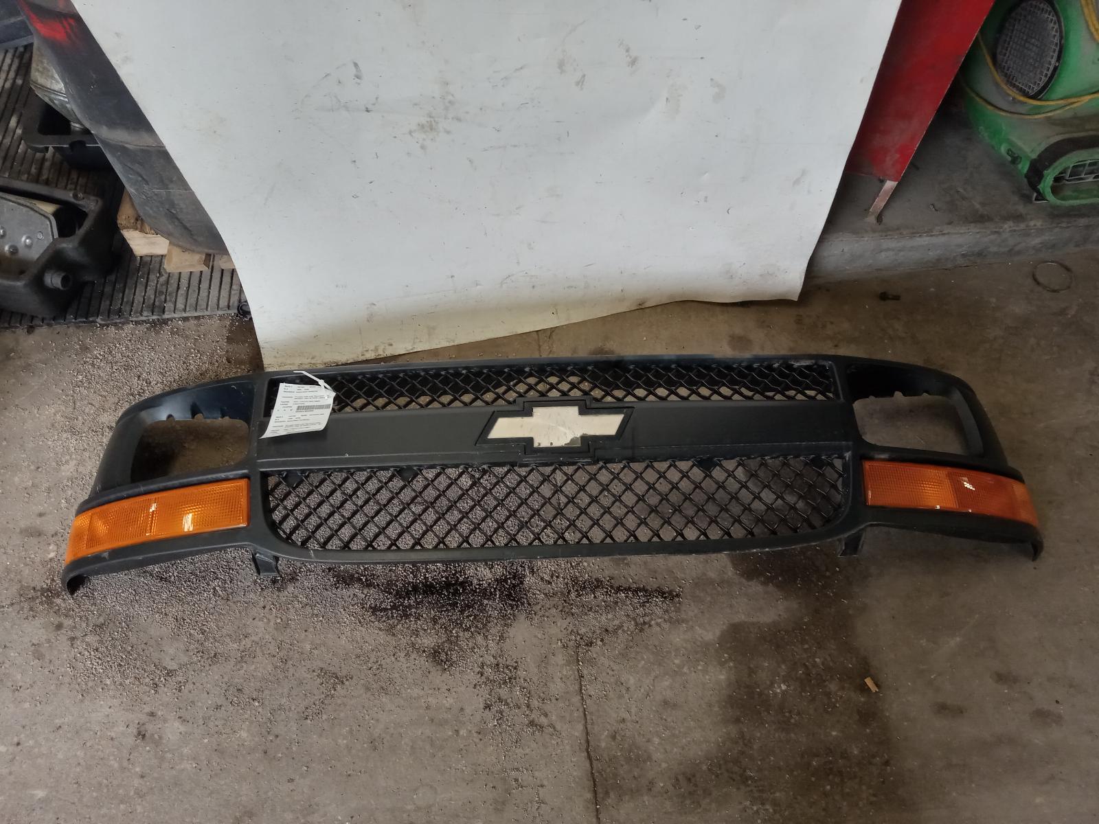 Grille for Chevrolet vehicles