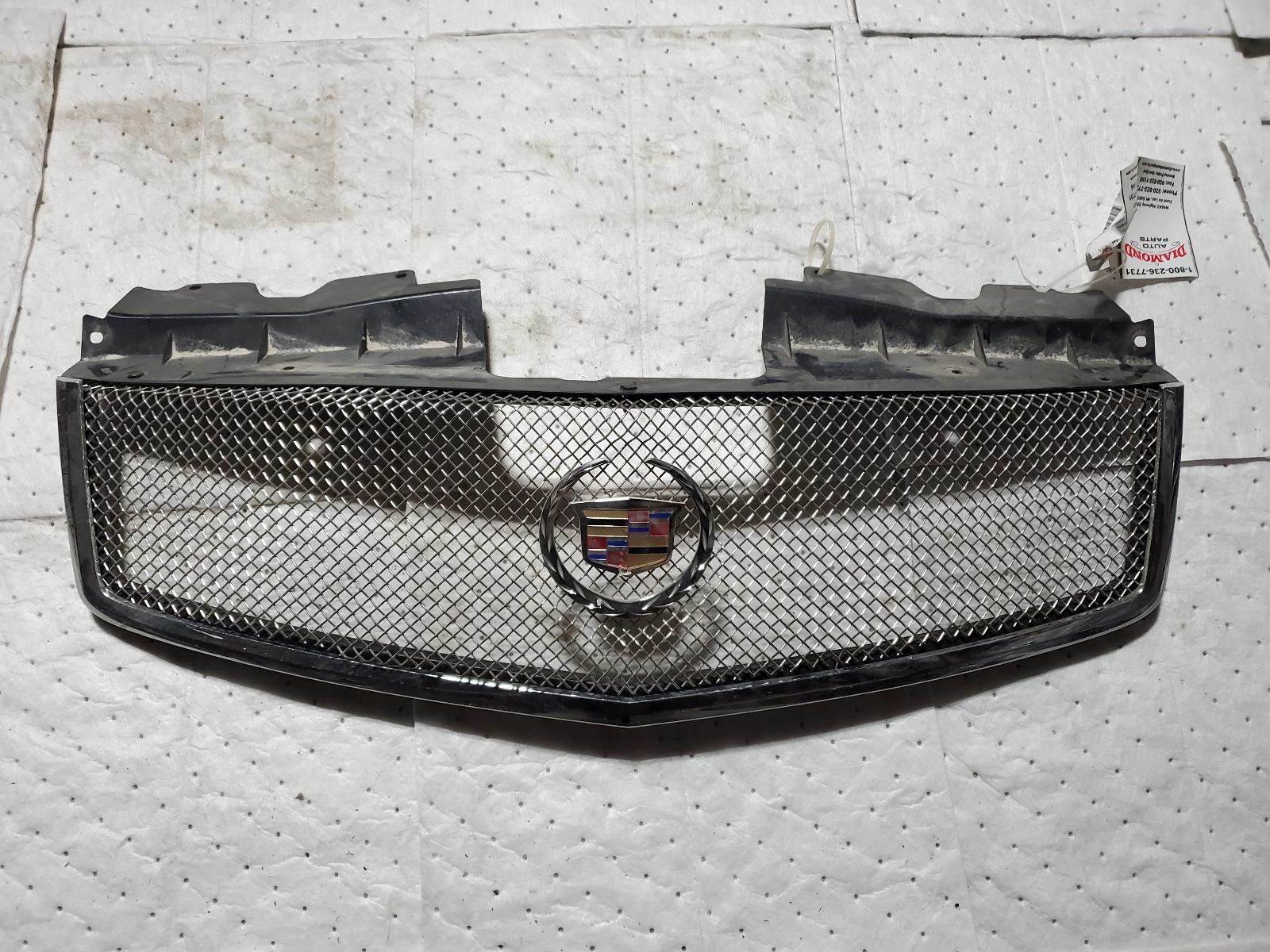 Grille for Cadillac vehicles