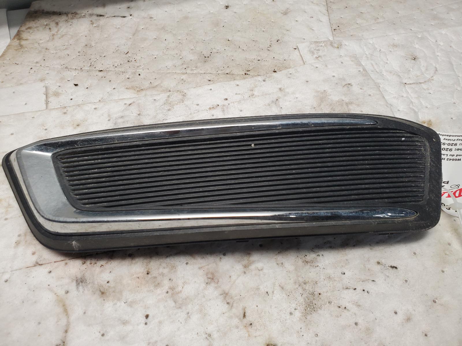 Grille for Chevrolet vehicles