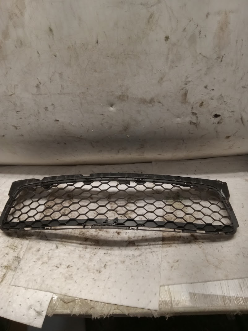 Grille for Mazda vehicles
