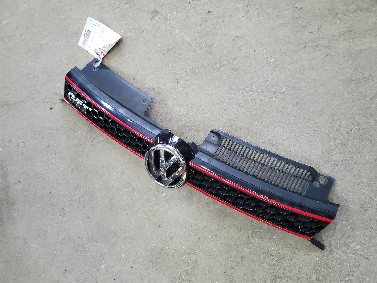 Grille for Volkswagen vehicles