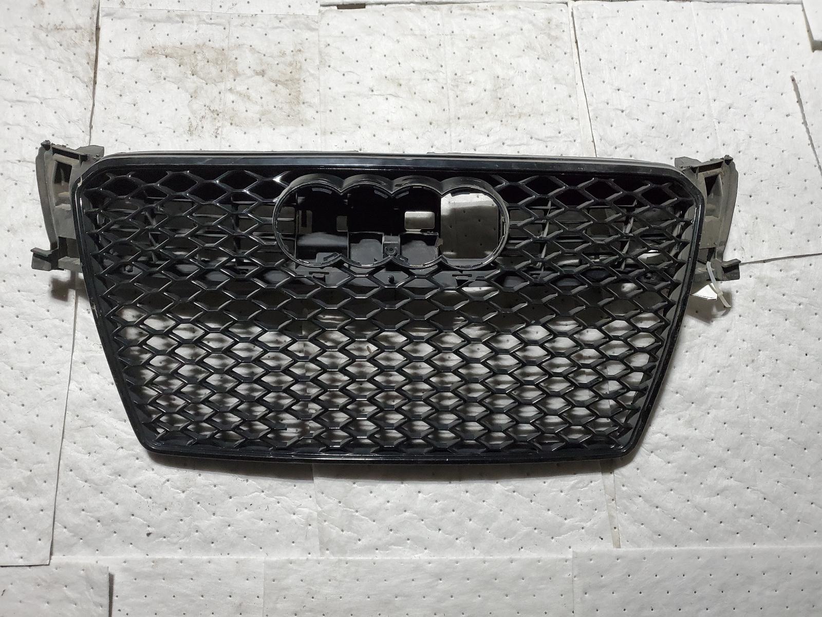 Grille for Audi vehicles