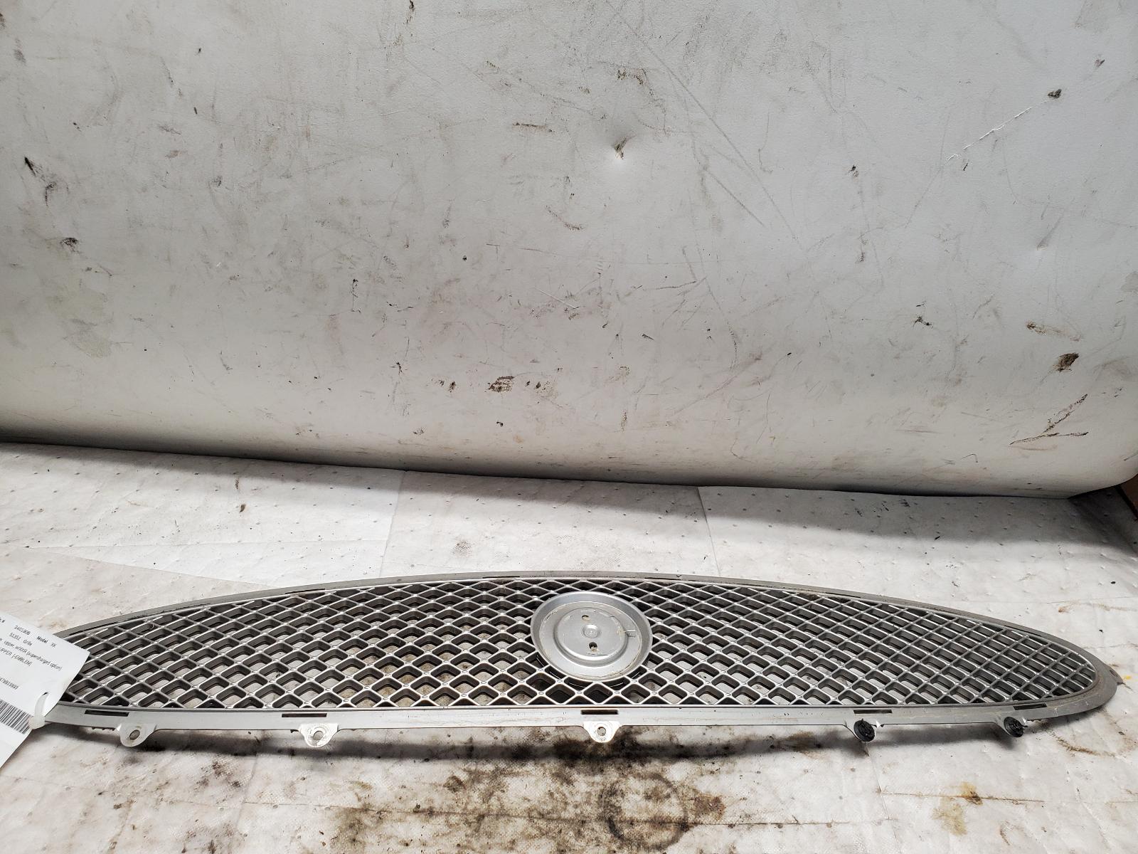 Grille for Jaguar vehicles