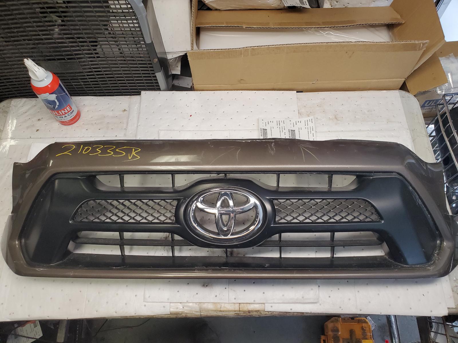 Grille for Toyota vehicles