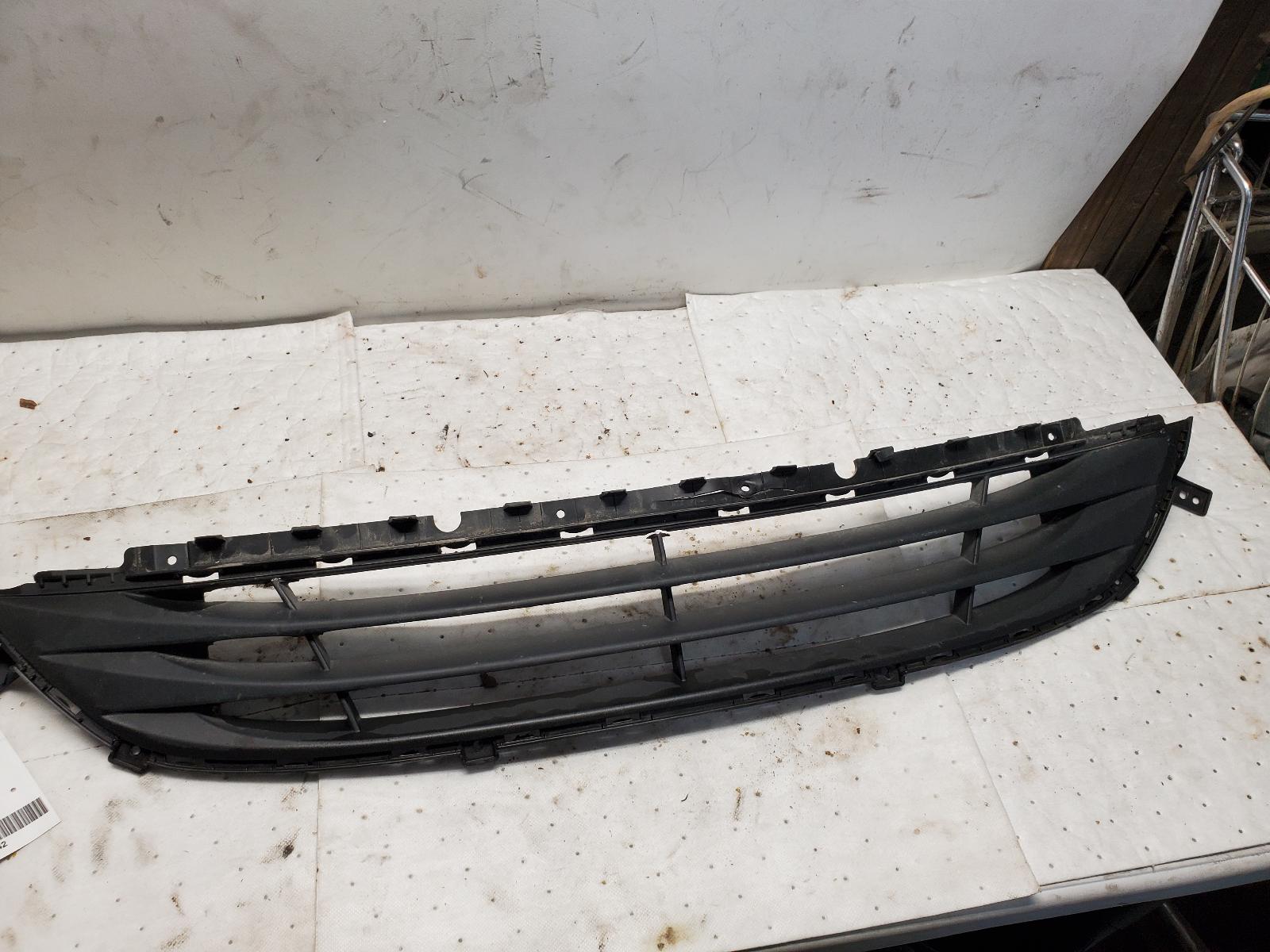 Grille for Hyundai vehicles