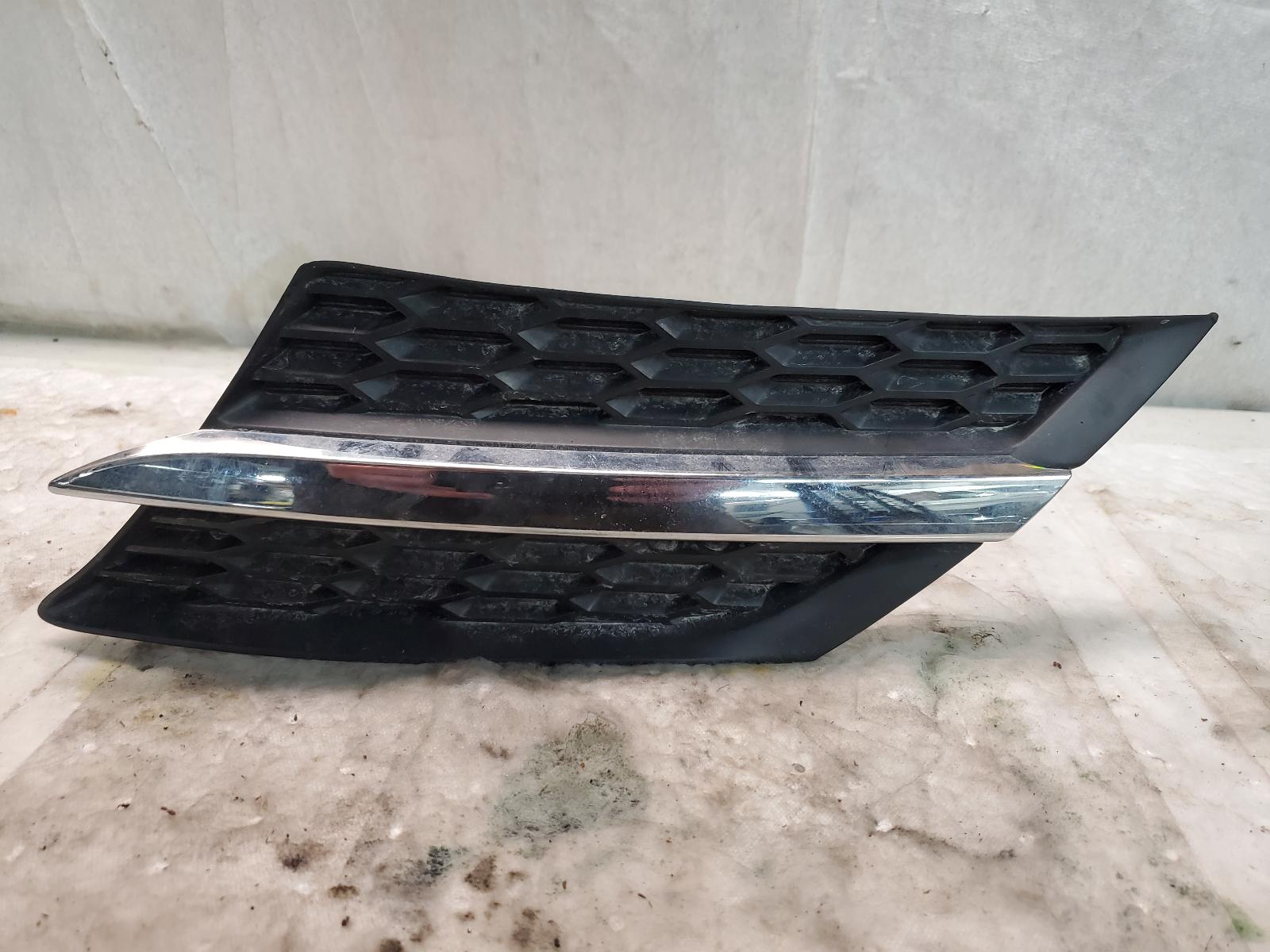 Grille for Toyota vehicles