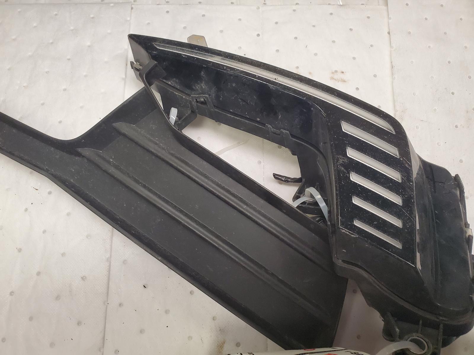 Grille for Audi vehicles