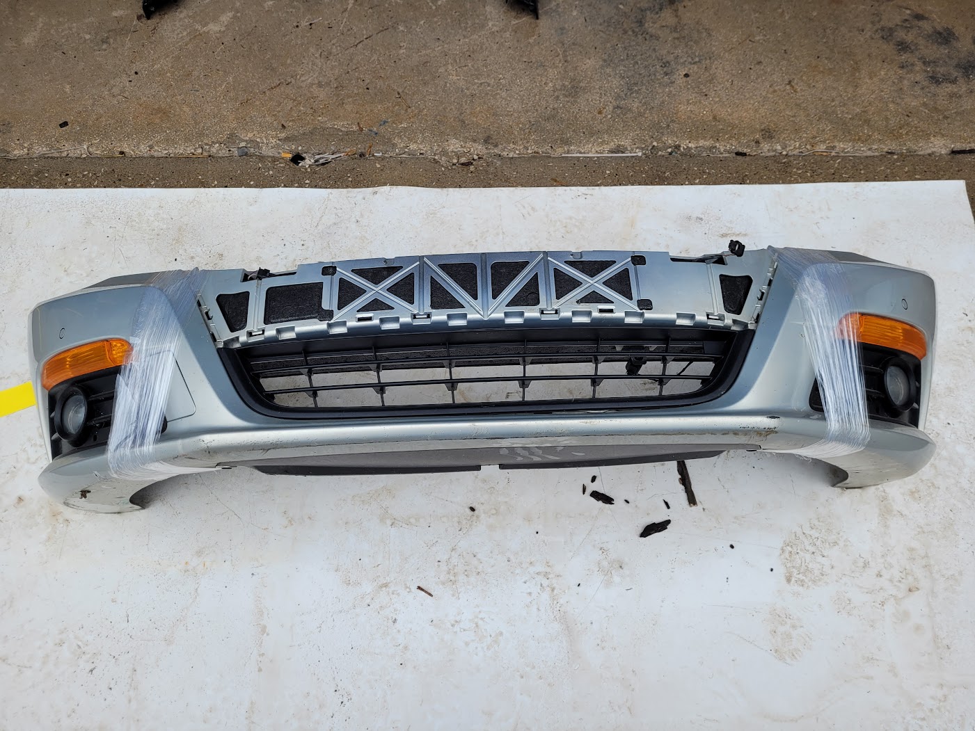 Front Bumper Assembly for Volkswagen vehicles