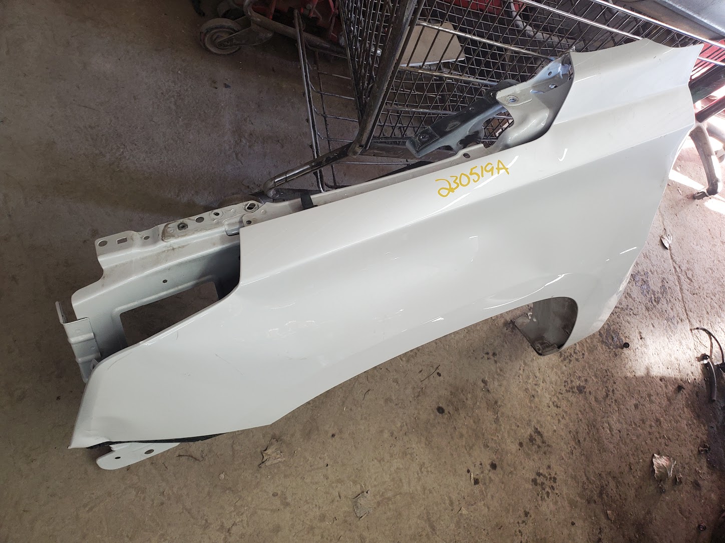 Fender for Cadillac vehicles