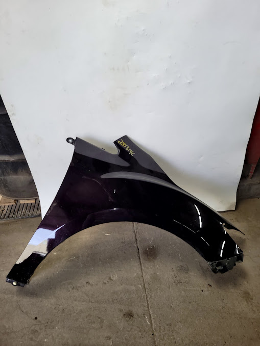 Fender for Mazda vehicles