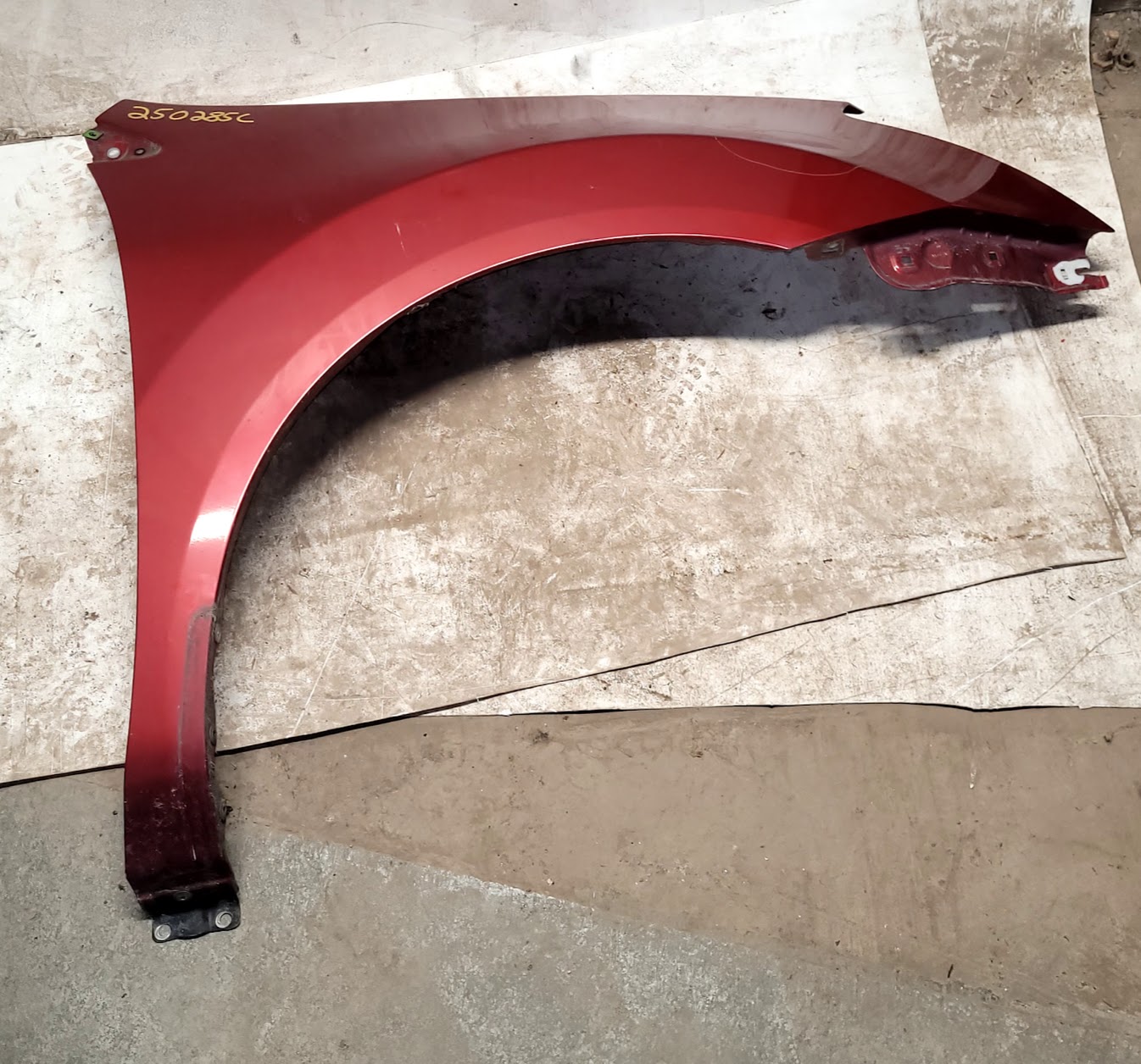 Fender for Nissan vehicles