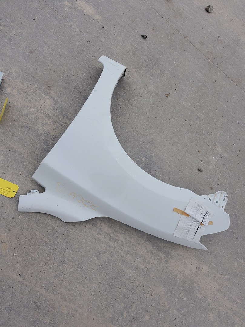 Fender for Nissan vehicles