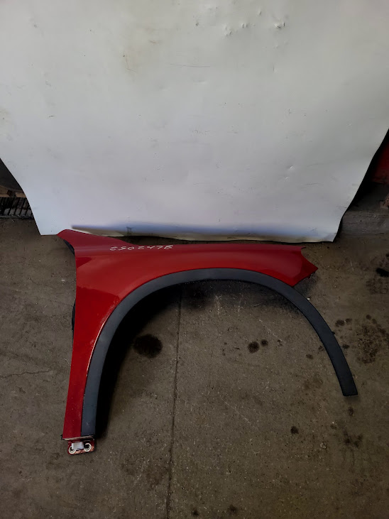 Fender for Mercedes-Benz vehicles