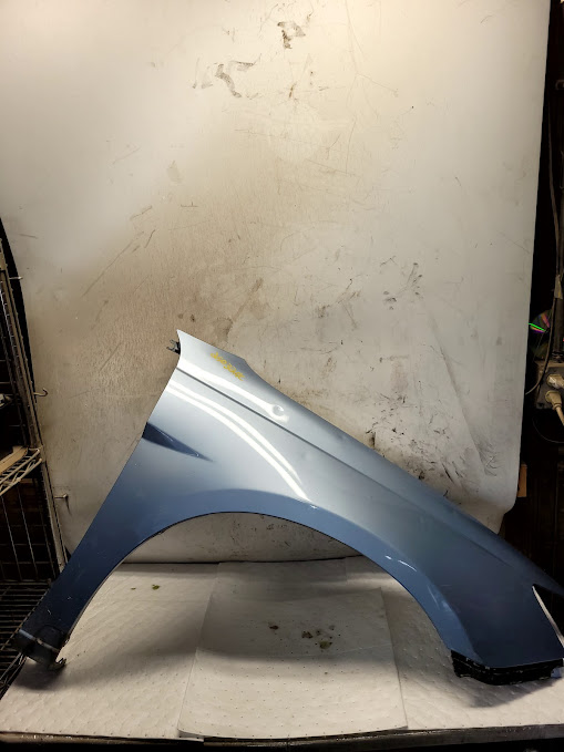 Fender for Chrysler vehicles