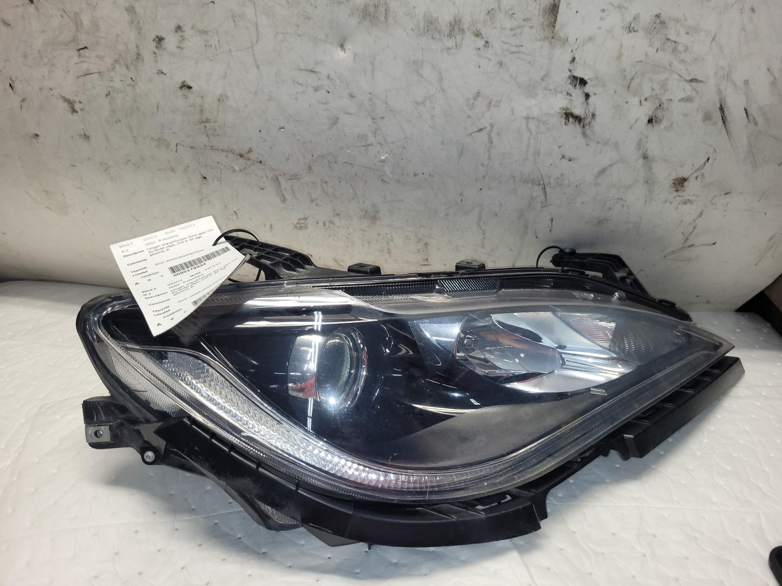 Headlight Assembly for Chrysler vehicles