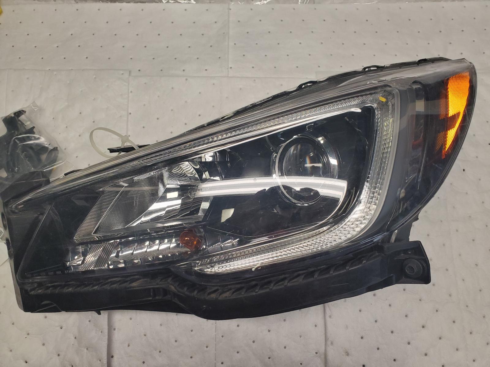 Headlight Assembly for Subaru vehicles