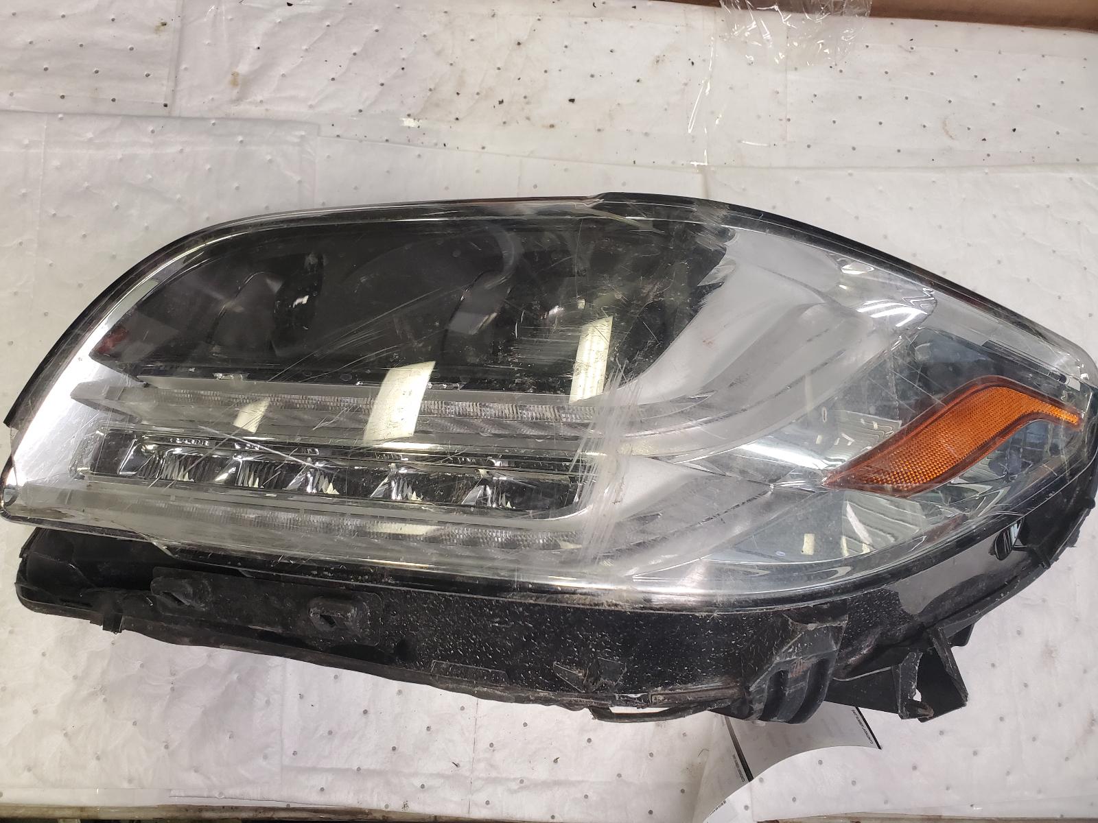 Headlight Assembly for Lincoln vehicles