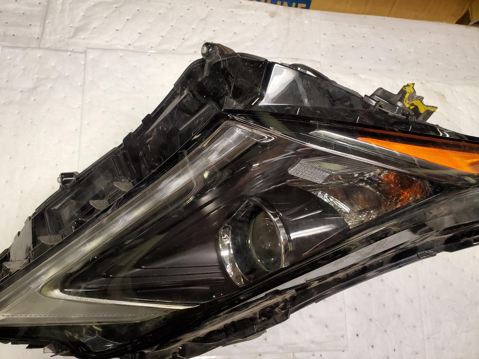 Headlight Assembly for Lexus vehicles