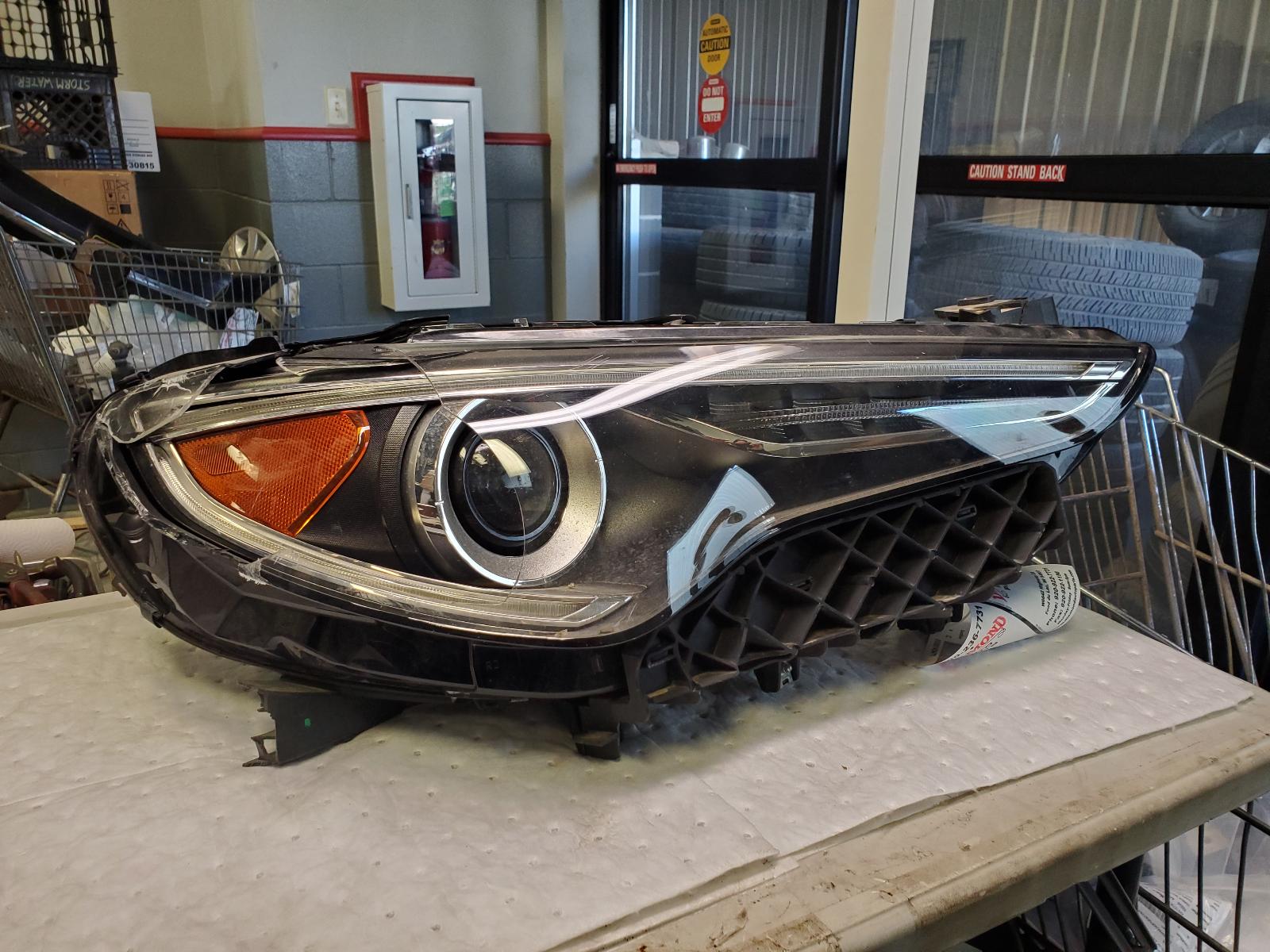 Headlight Assembly for Alfa-Romeo vehicles