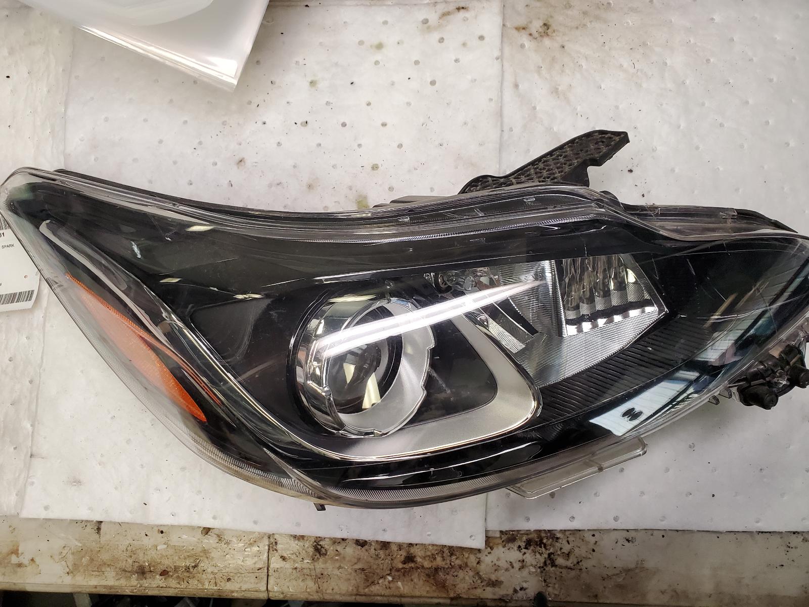 Headlight Assembly for Chevrolet vehicles