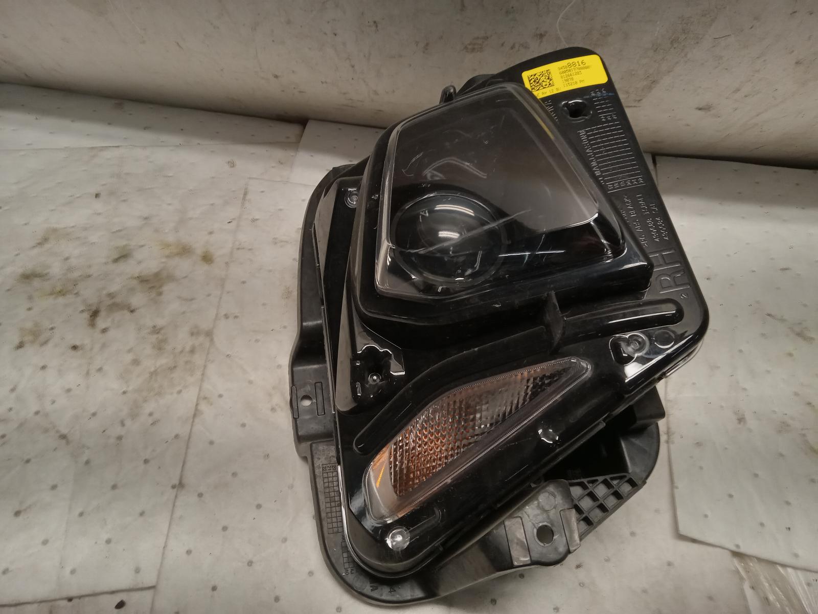 Headlight Assembly for Chevrolet vehicles