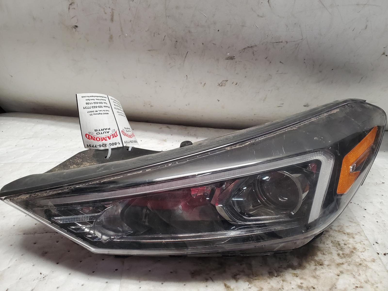 Headlight Assembly for Hyundai vehicles