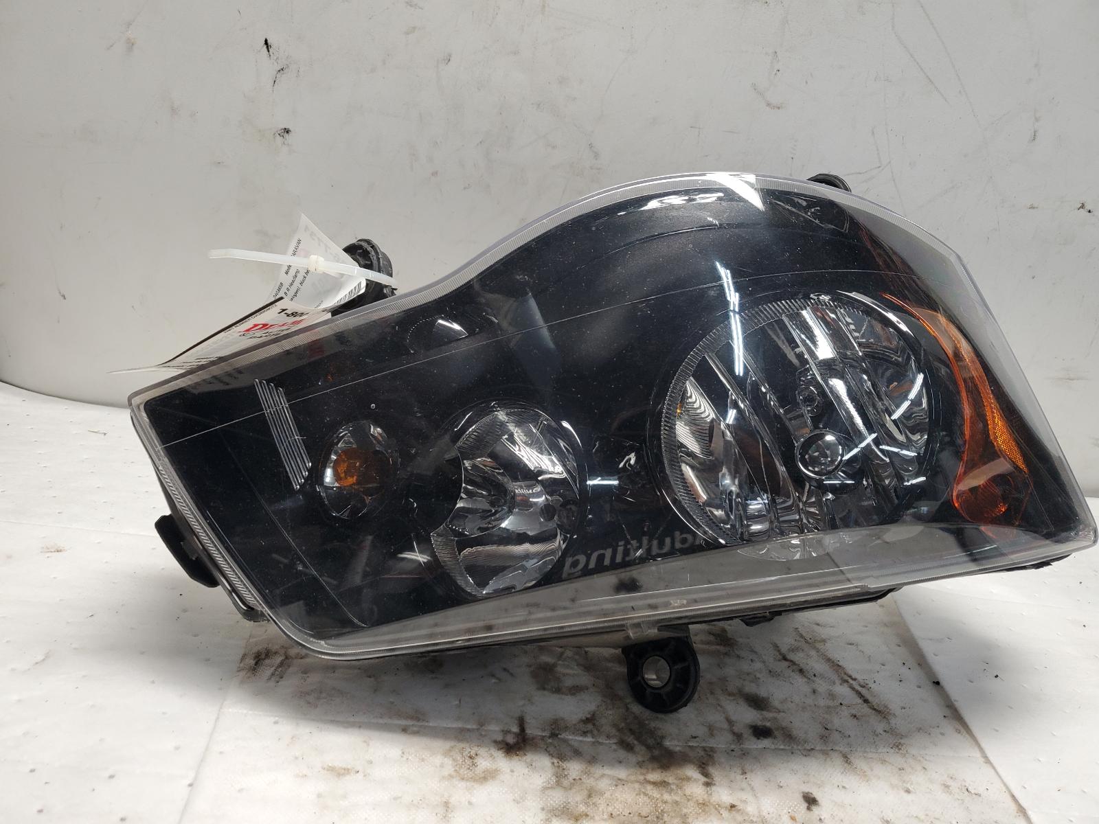 Headlight Assembly for Chrysler and Dodge vehicles