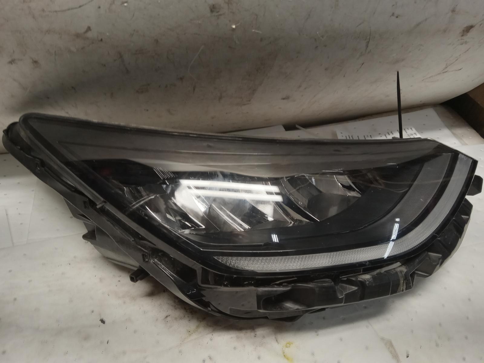 Headlight Assembly for Hyundai vehicles