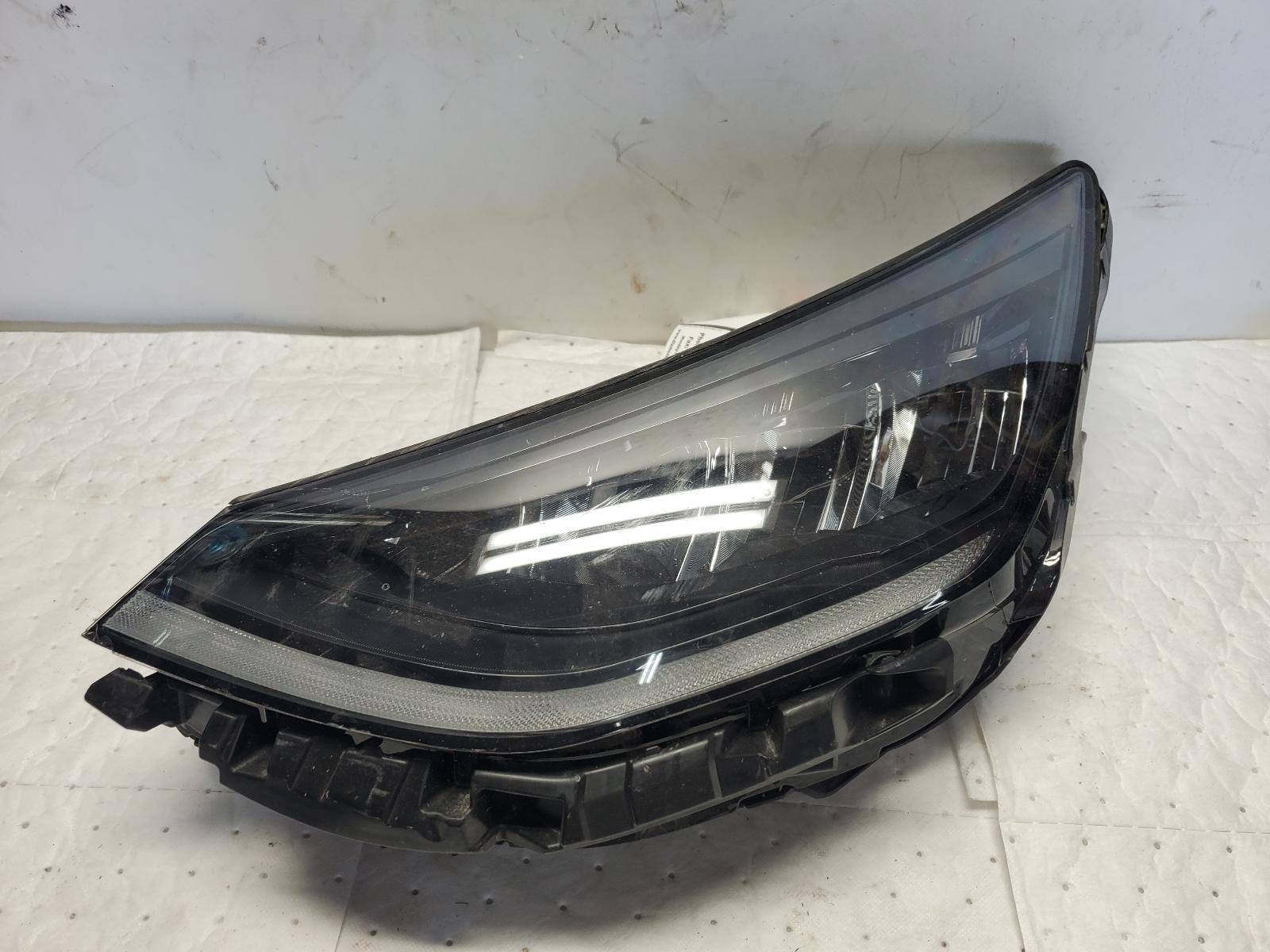 Headlight Assembly for Hyundai vehicles