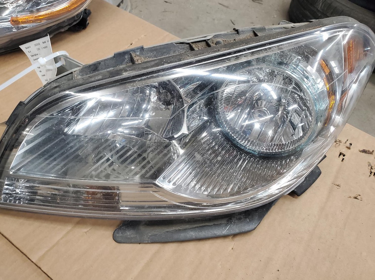 Headlight Assembly for Chevrolet vehicles