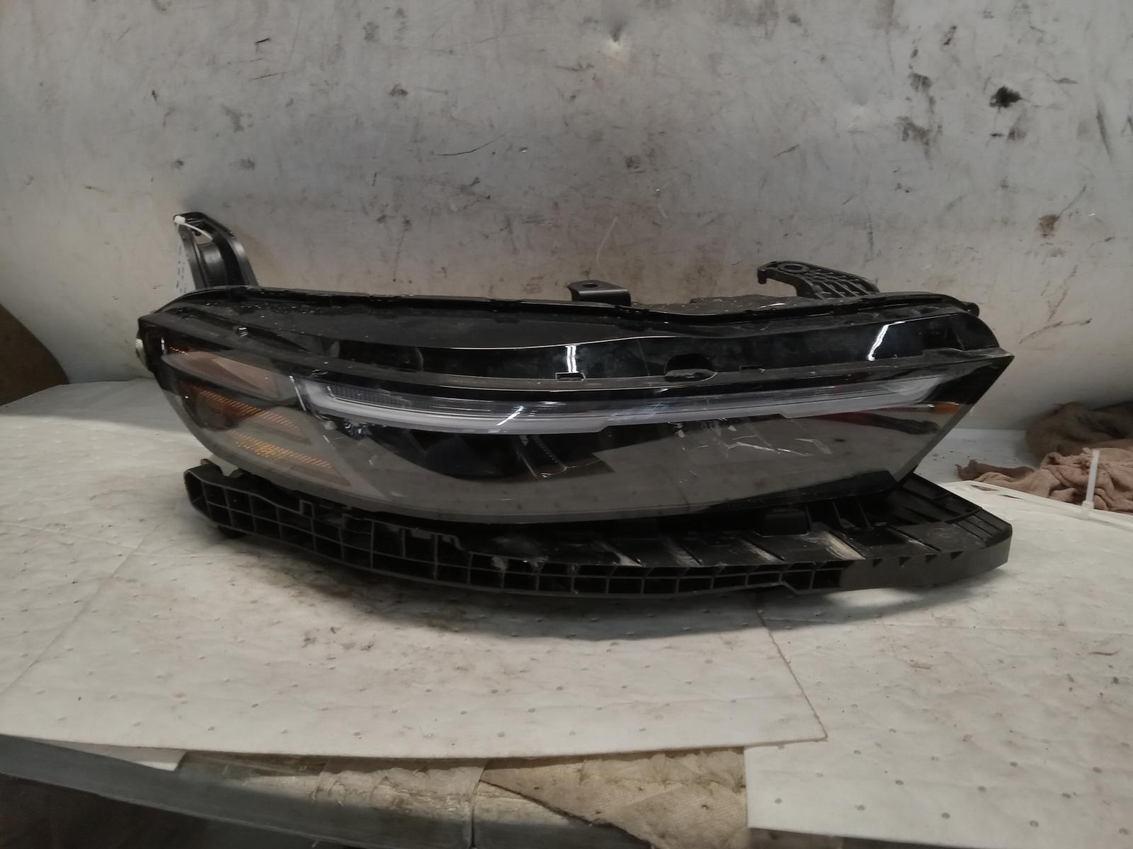 Headlight Assembly for Honda vehicles