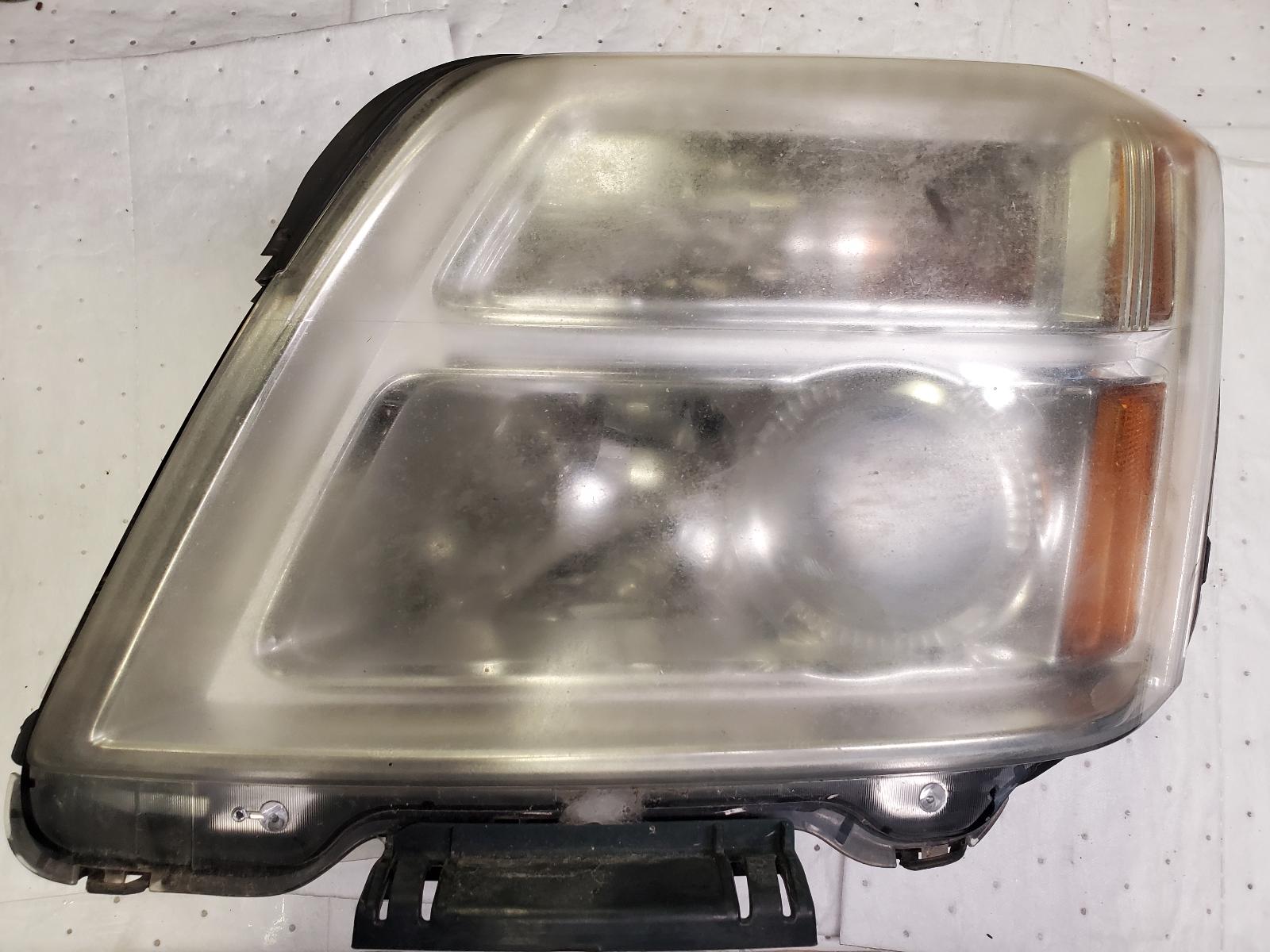 Headlight Assembly for GMC vehicles