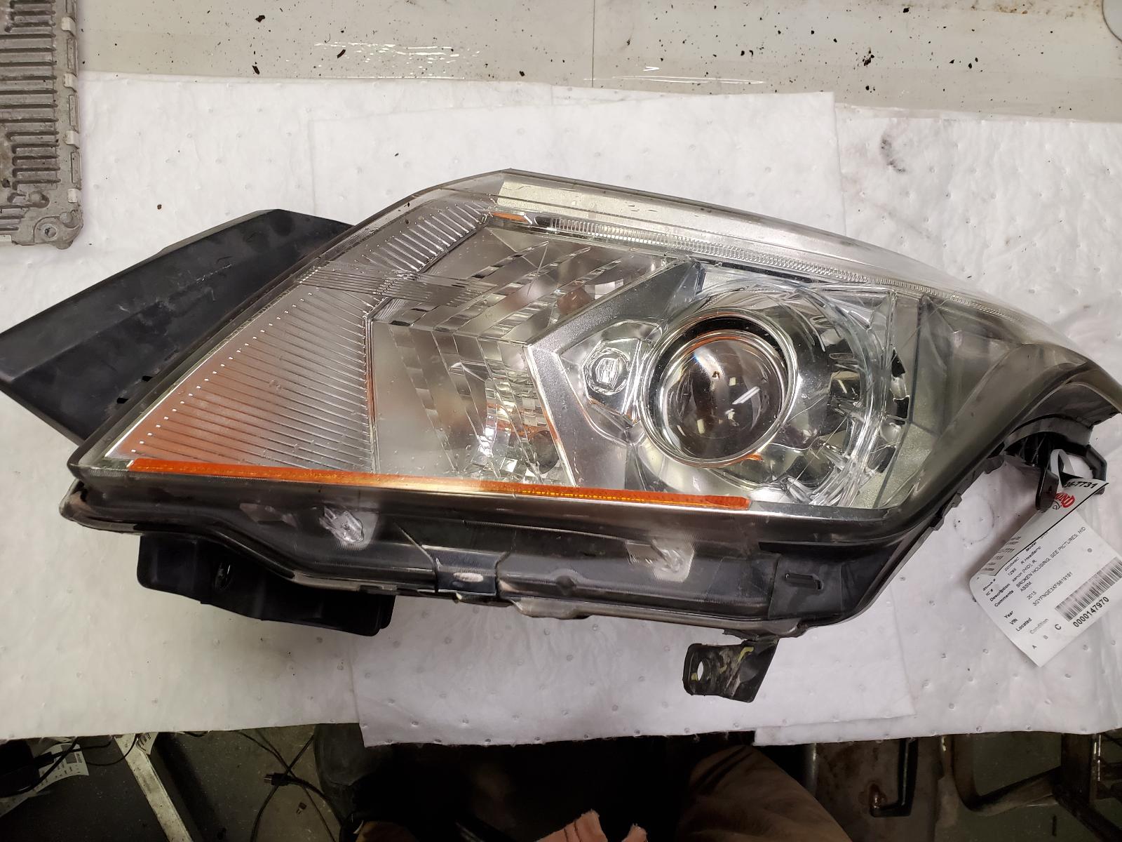 Headlight Assembly for Cadillac vehicles