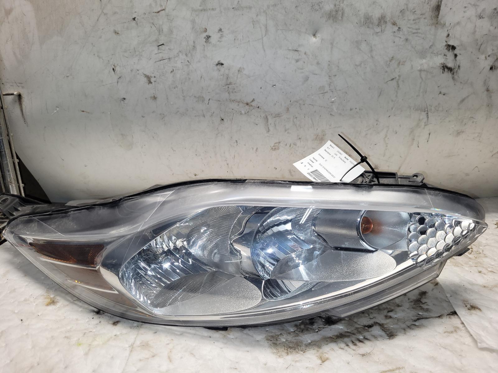 Headlight Assembly for Ford vehicles