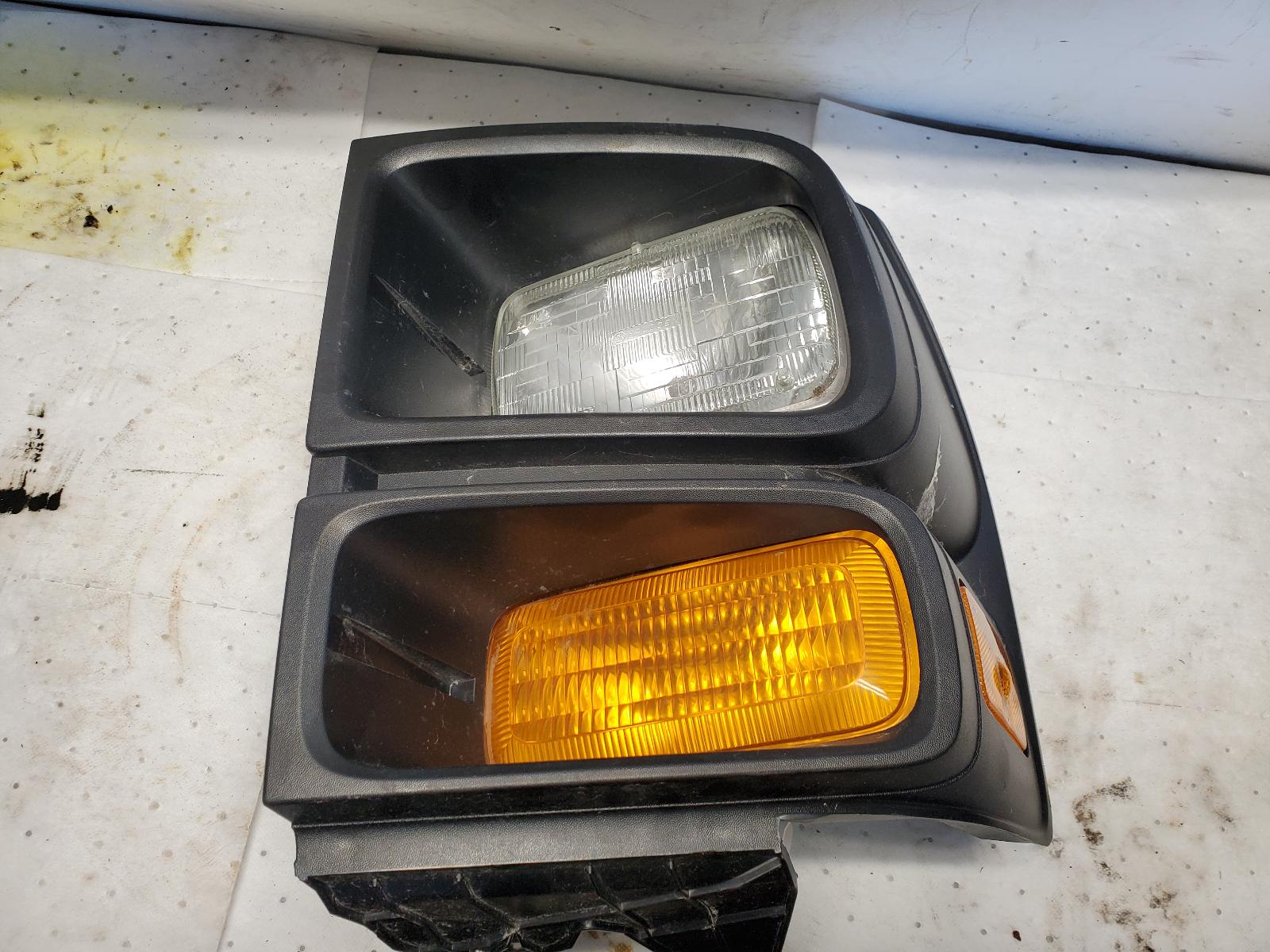 Headlight Assembly for Ford vehicles