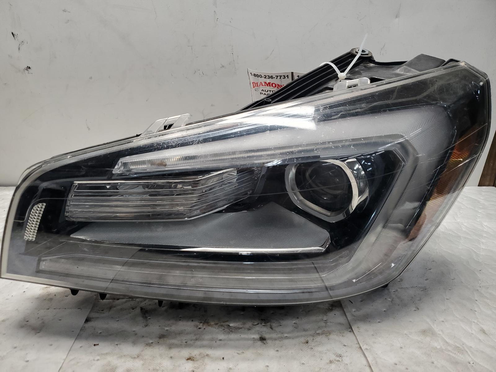 Headlight Assembly for GMC vehicles