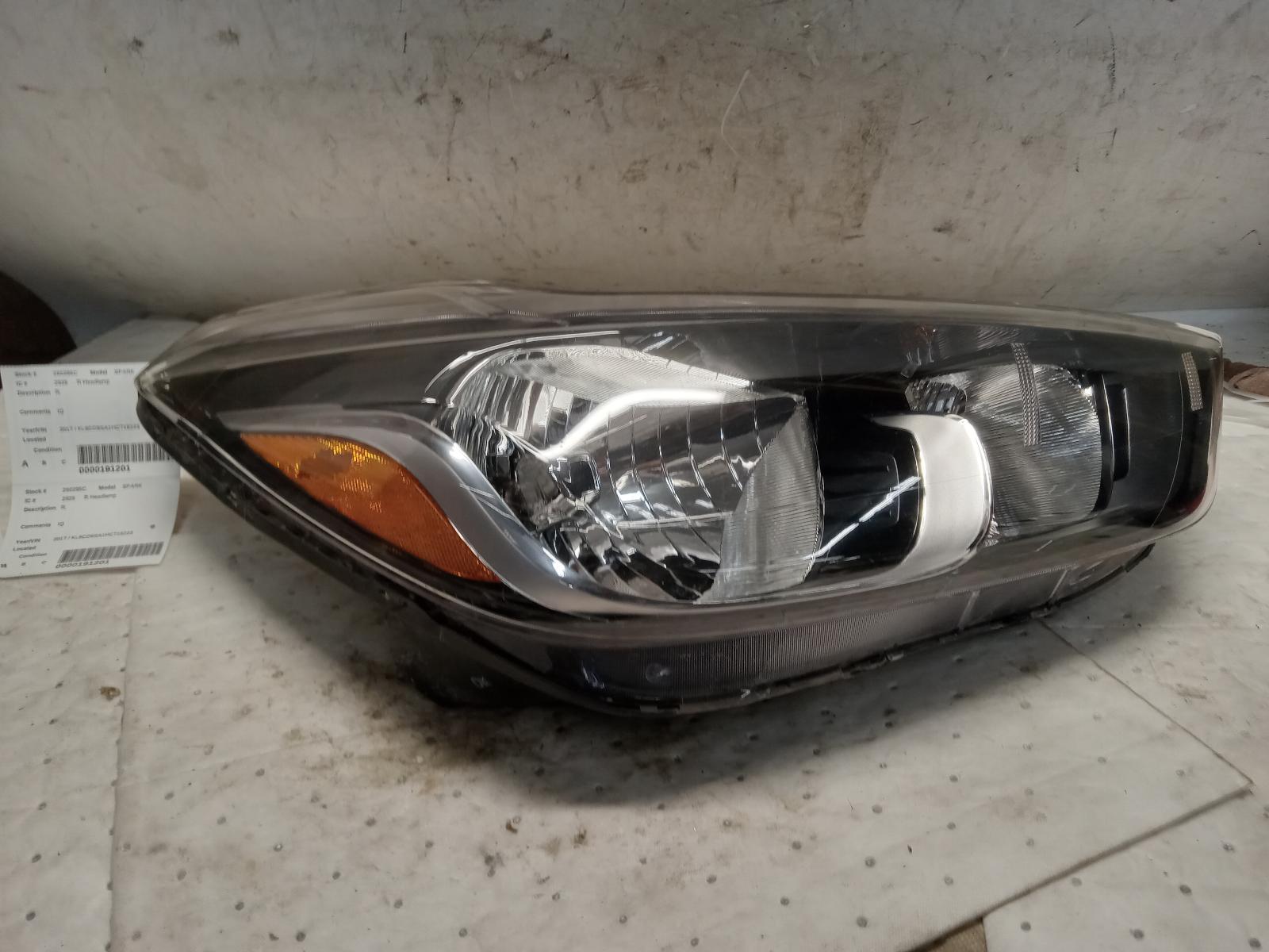 Headlight Assembly for Chevrolet vehicles