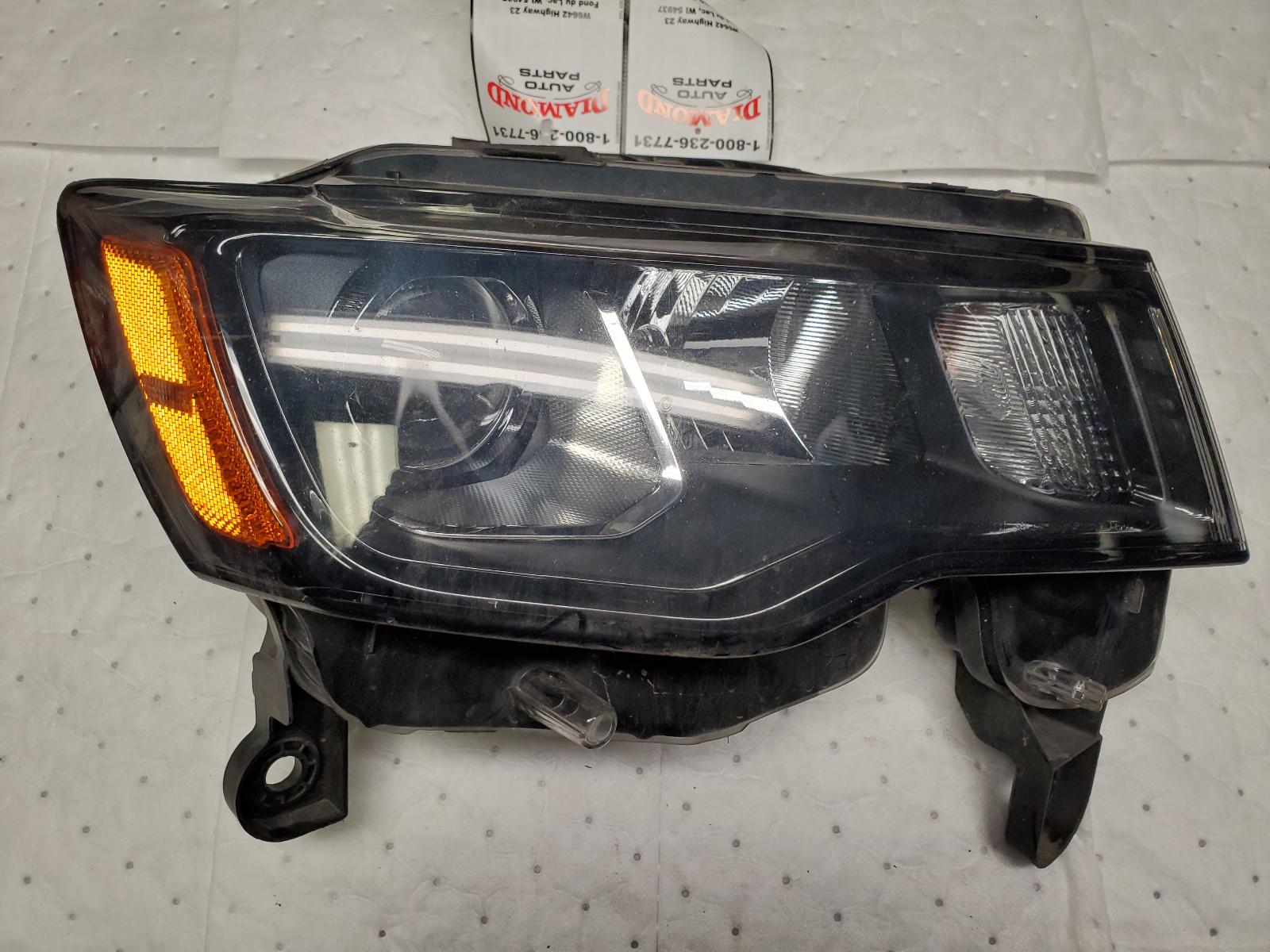 Headlight Assembly for Jeep vehicles