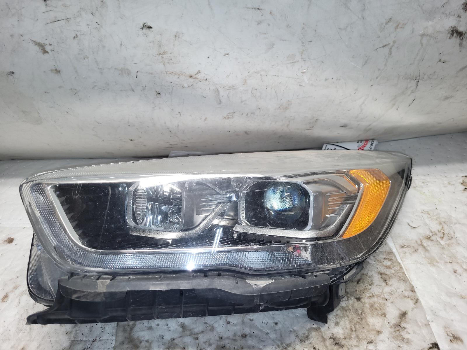 Headlight Assembly for Ford vehicles
