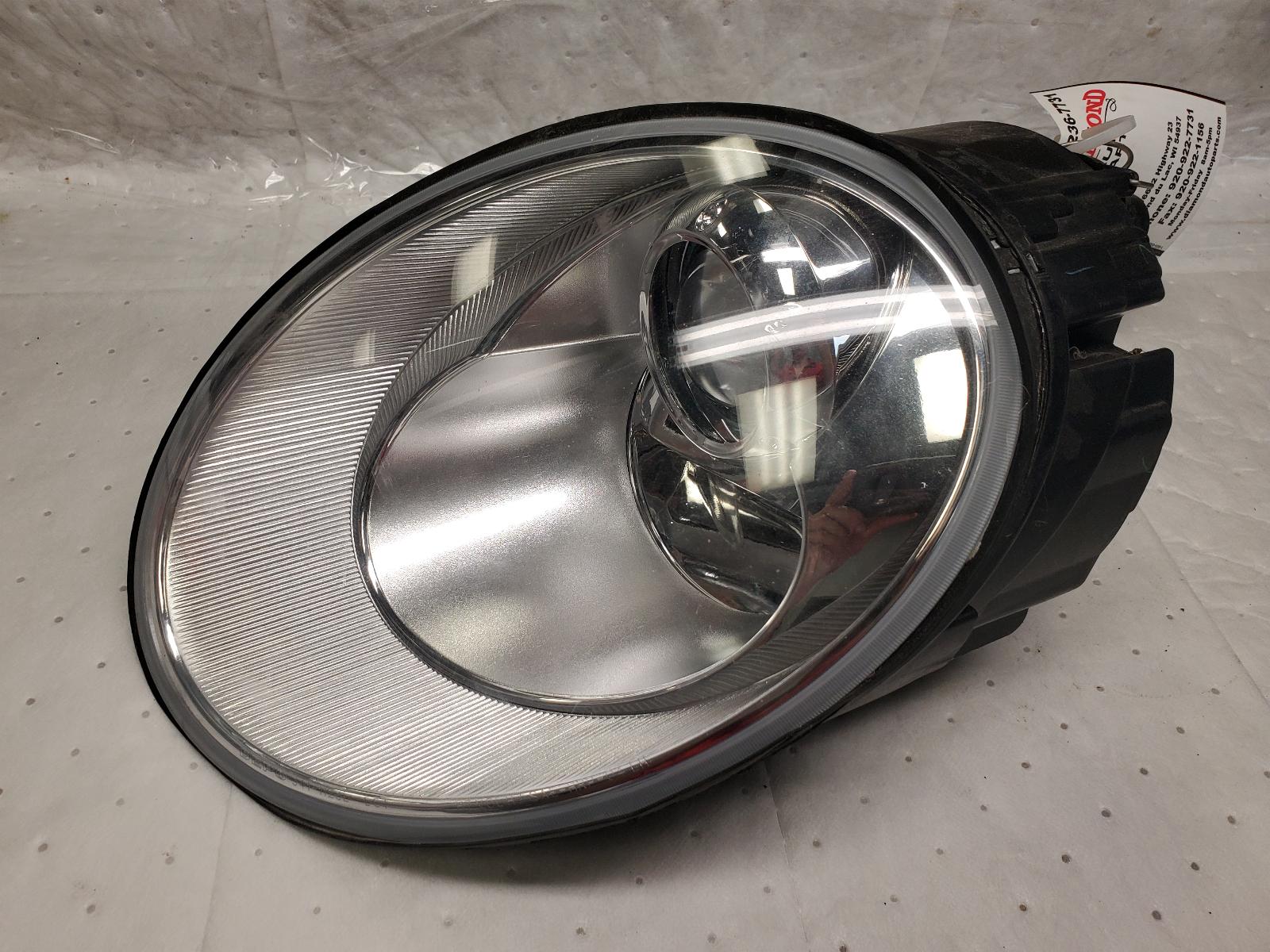 Headlight Assembly for Volkswagen vehicles