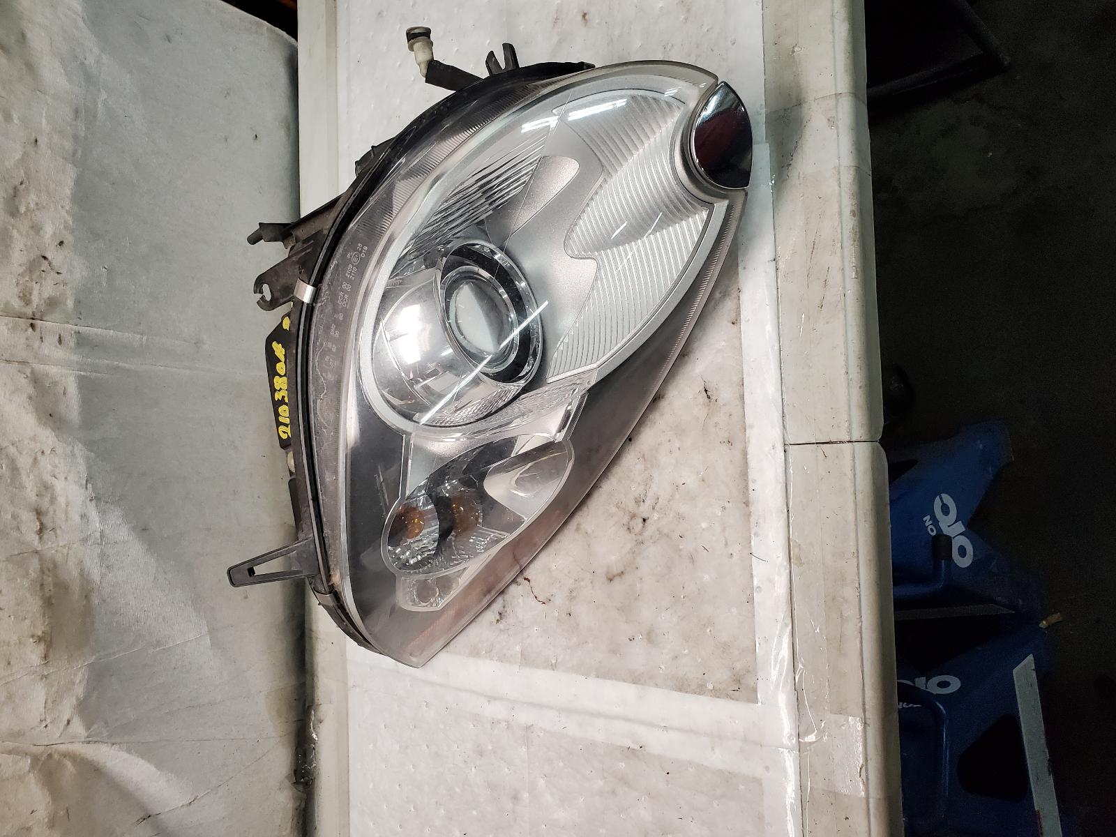 Headlight Assembly for Jaguar vehicles