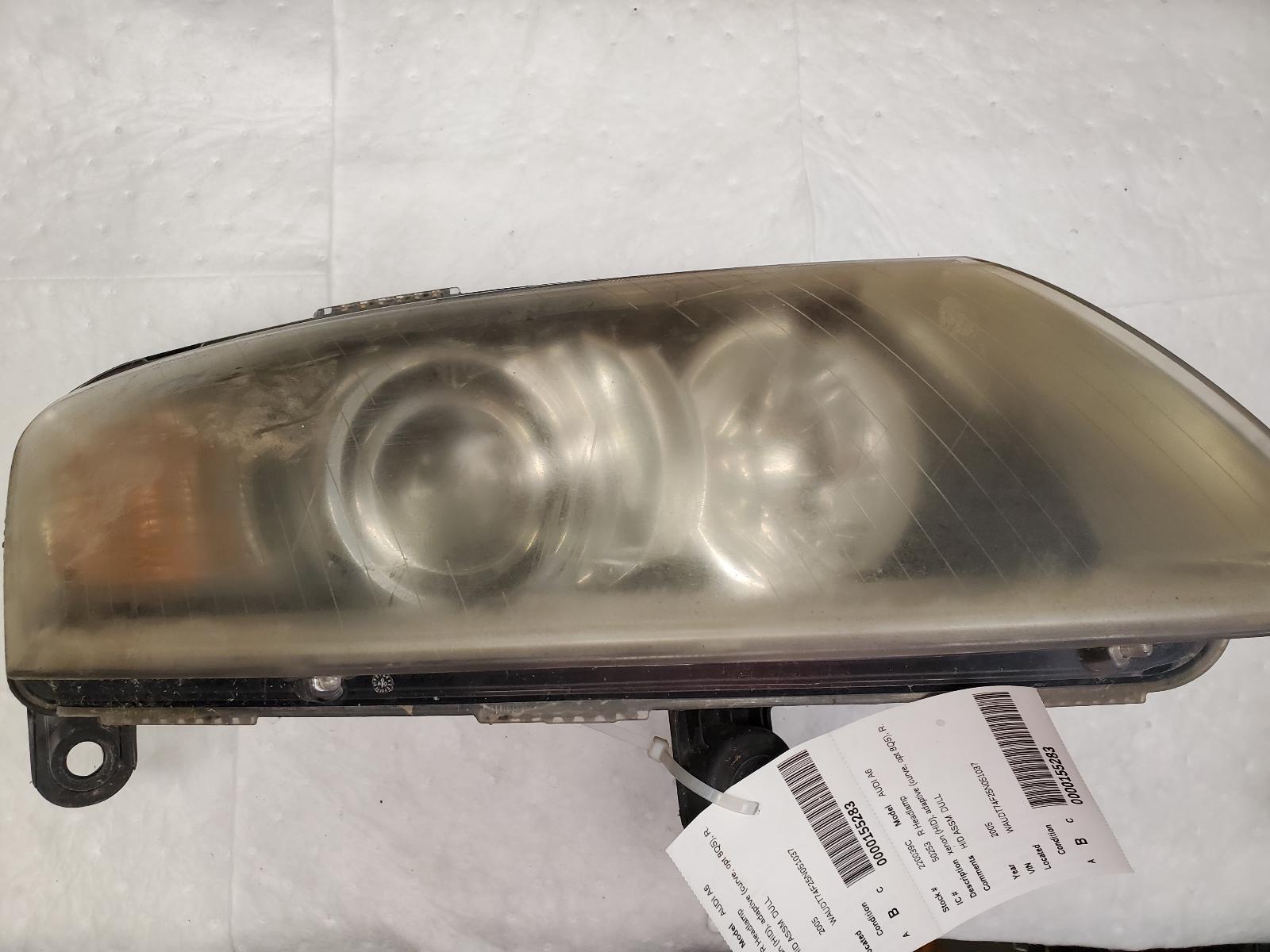 Headlight Assembly for Volvo vehicles