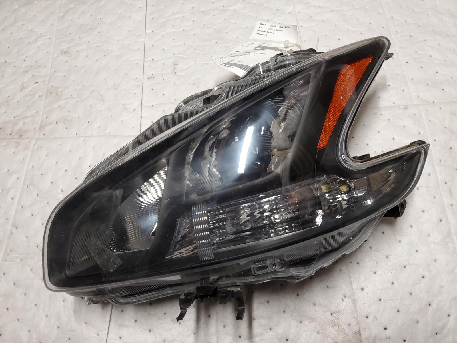 Headlight Assembly for Nissan vehicles